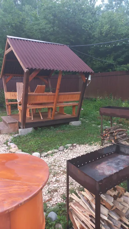 Дом посуточно для отдыха в горах Лаго-наки