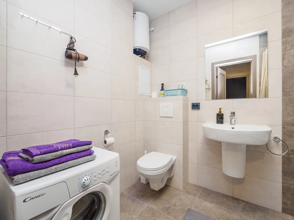 Квартира Уютные апартаменты в центре левого берега Иртыша — Омск