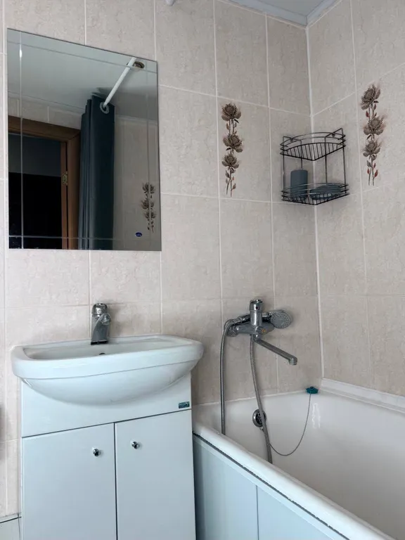 Двухкомнатная в спальном районе