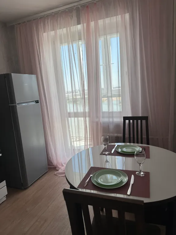 Уютная квартира с отличным видом на Иртыш