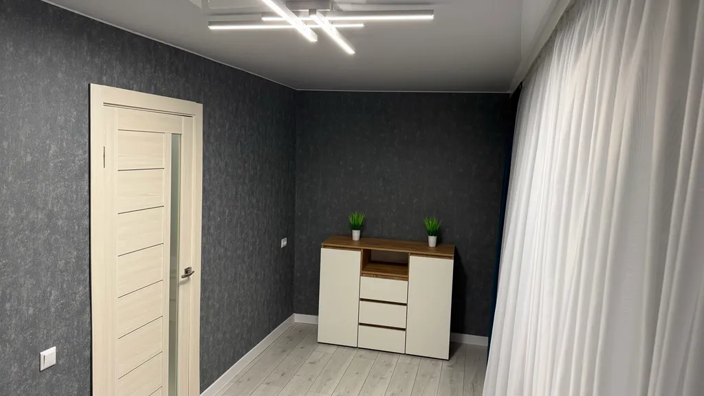 Квартира в центре на берегу озера