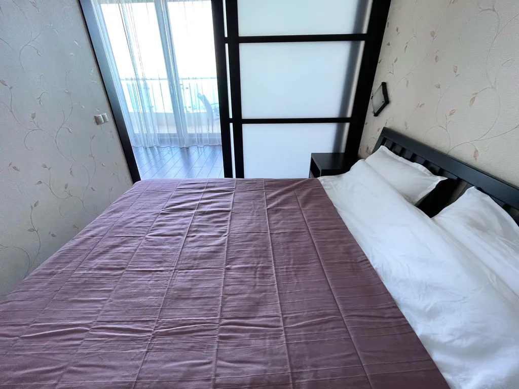 Апартамент с видом на море в жилом комплексе с бассейном