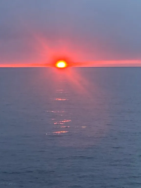 Апартаменты с видовыми окнами на море, первая линия