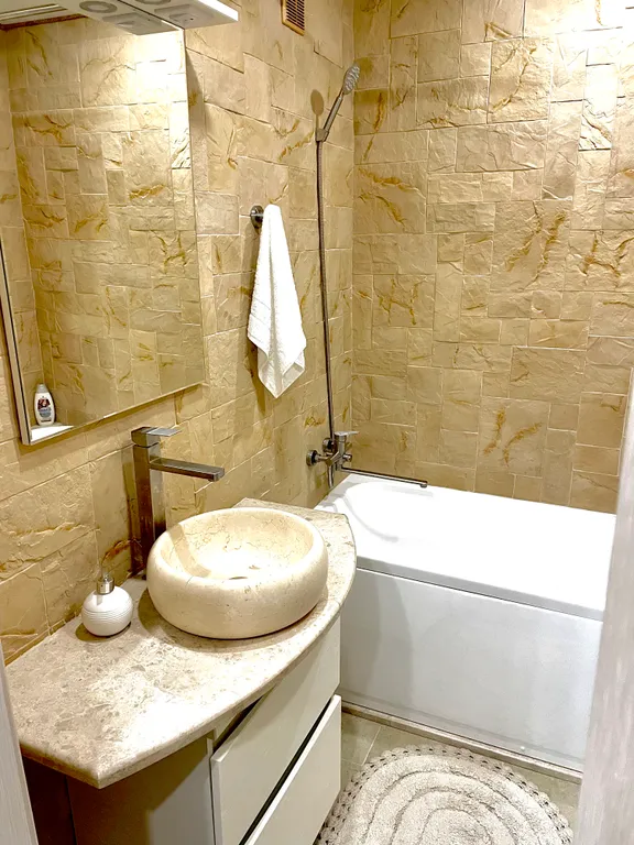 Уютная квартира с хорошим ремонтом