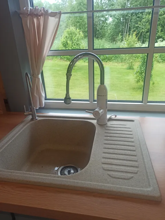 Коттедж Дом с видом на озеро — Крошнозеро