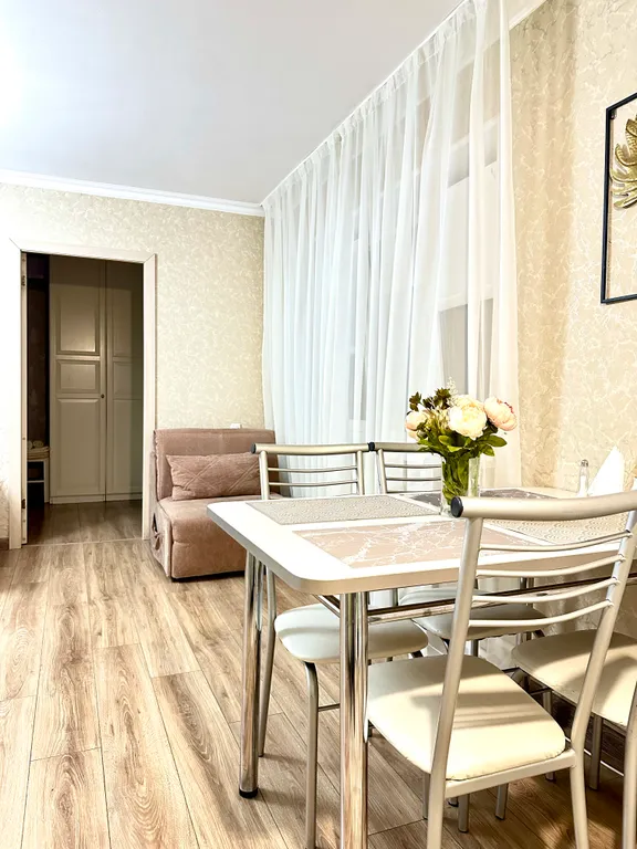 2-комнатная квартира в центре рядом с парком