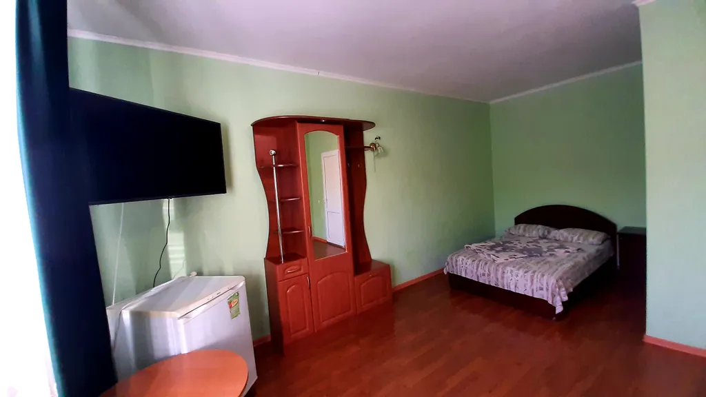 "Номер улучшенный с видом на горы"