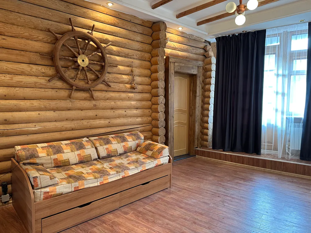 Дом в верхнем парке