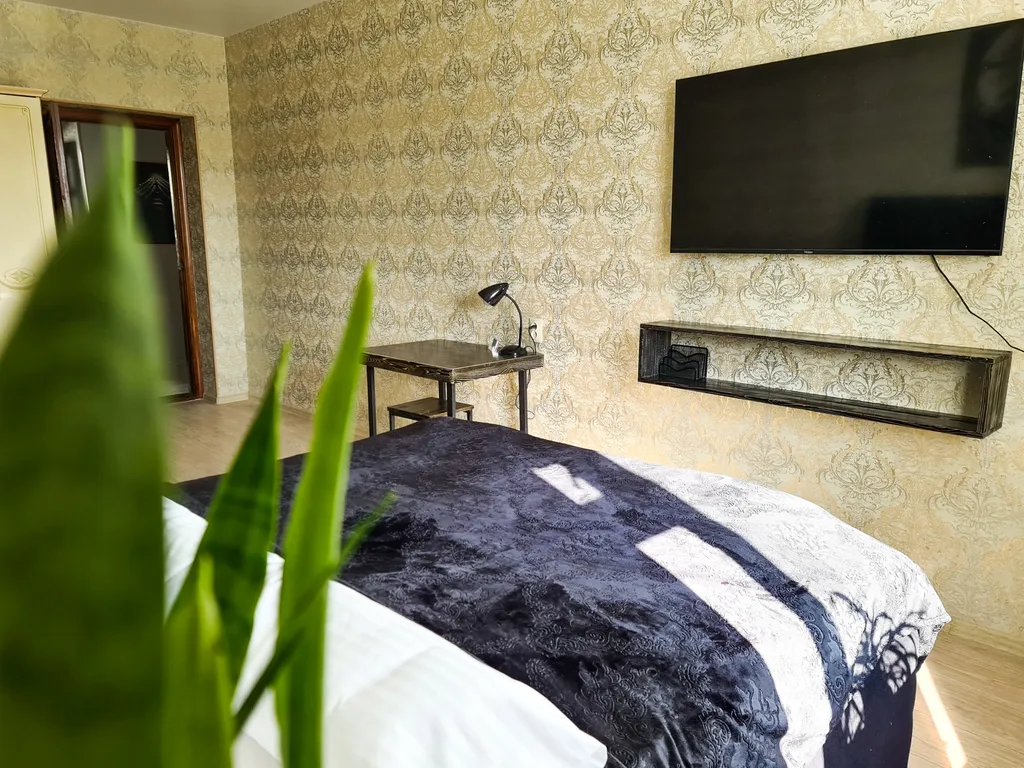 Двухкомнатная рядом с ЯГД и ж/д вокзалом