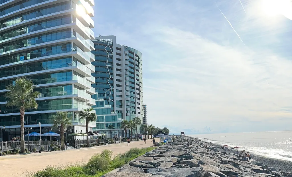 Студия на первой линии с кроватью King Size