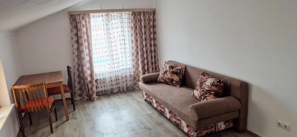 Коттедж Дом с четырьмя комнатами для комфортного отдыха в Крыму — аренда посуточно в Севастополь