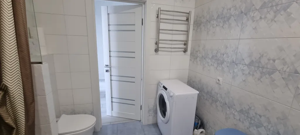 Квартира Просторная светлая квартира с большим балконом и видом на море, горы, закат — Геленджик