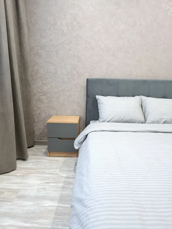 Стильные апартаменты в тихoм цeнтрe Пepми