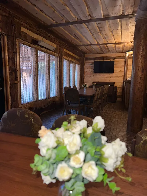 8-комнатный Дом