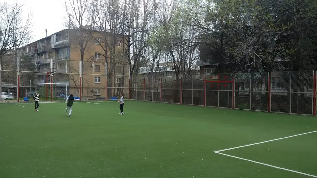 Уютная однокомнатная квартира у метро Важа-Пшавела в районе Сабуртало