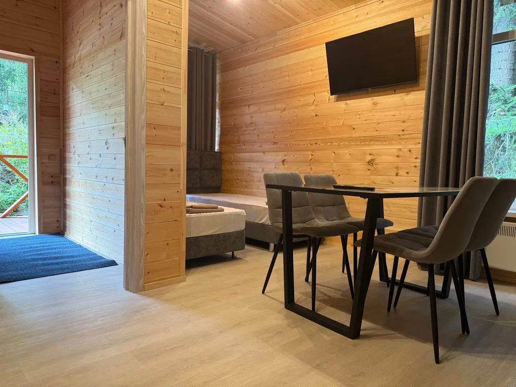 Шале Зарево 1