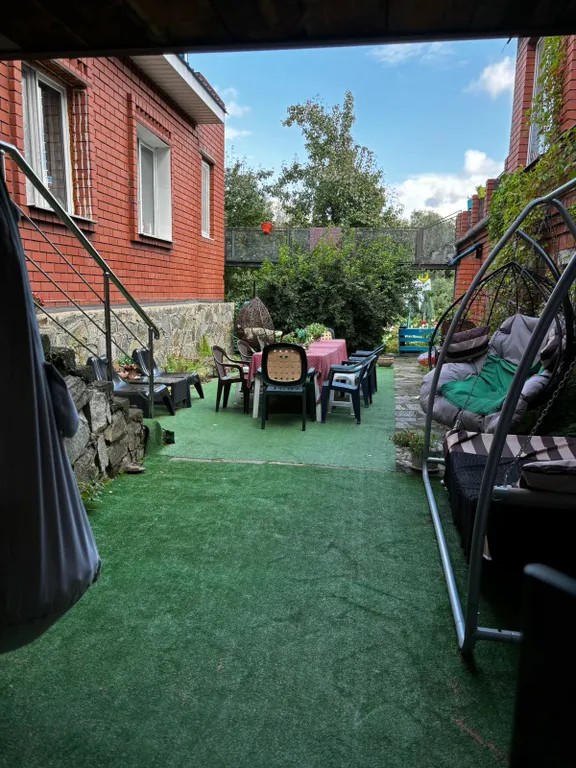 Огромный дом для отдыха с детьми