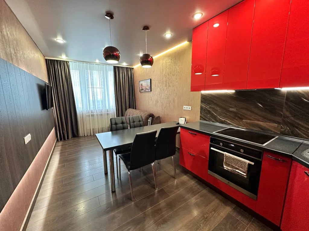 Евродвушка с лоджией с видом на Дон