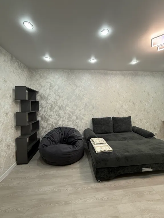 Уютная 3-комнатная квартира в хорошем районе города с видом на Волгу