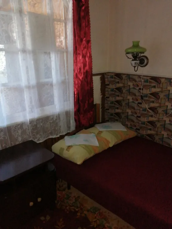 Уютный домик с террасой и видом на море, душ и туалет в помещении