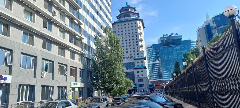 Уютная квартира в центре города около Байтерека