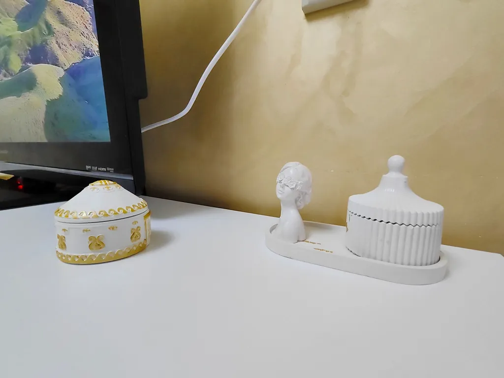 2-комнатная квартира на 1 этаже рядом с ТРЦ MEGA, парком и речкой