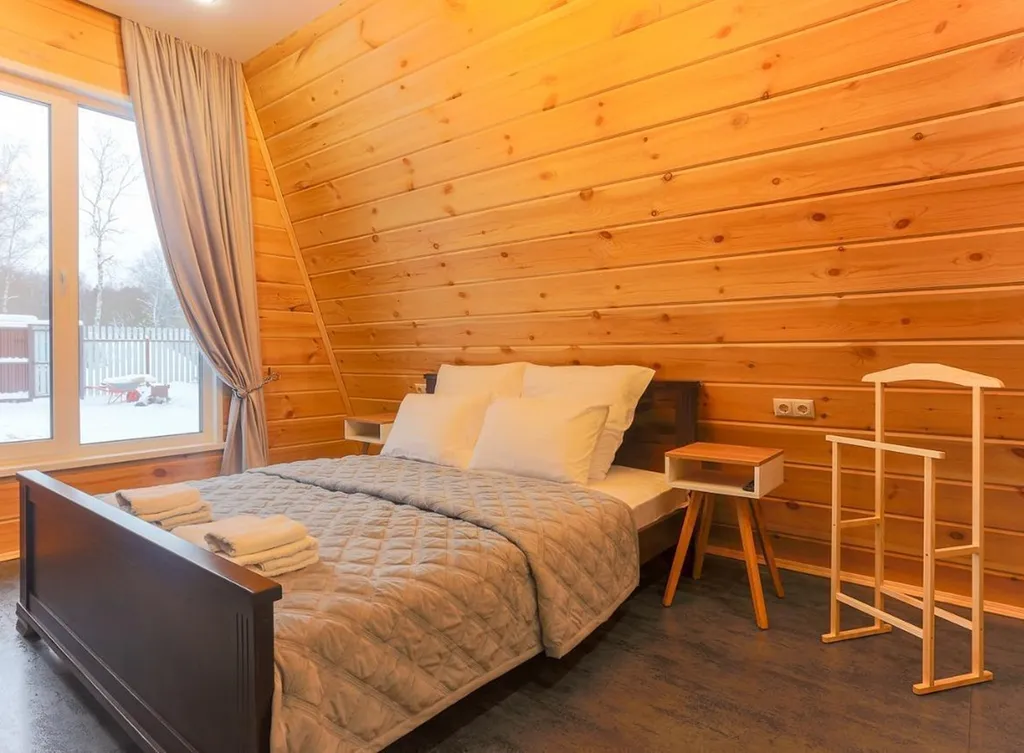 Большой дом a-frame в-небо с бассейном