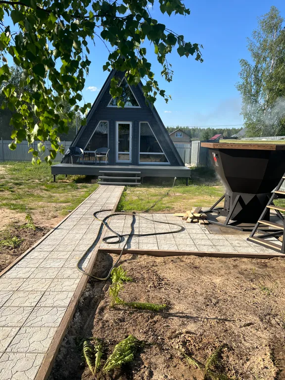 Дом A-frame Gray house