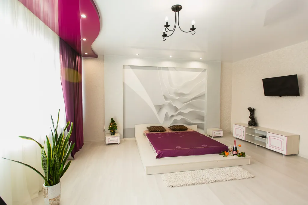 1-комнатная квартира с джакузи дизайнерским ремонтом