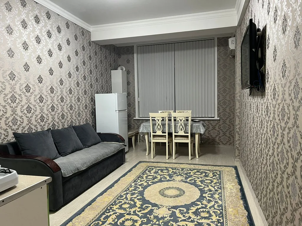 Квартира с видом на море, заводской пляж