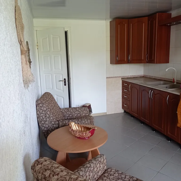 Дом для семьи или большой компании на автомобиле