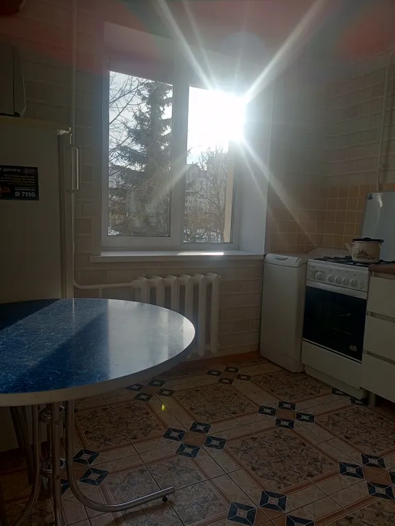 Ледовый дворец. Площадь герба и флага. Парк тысячелетия