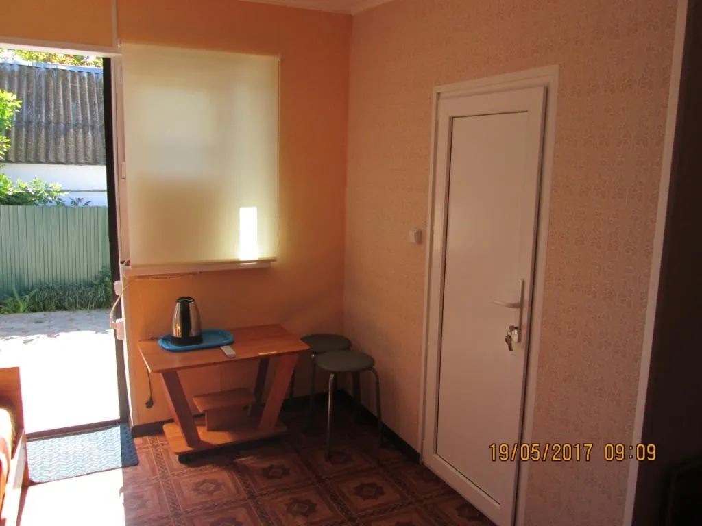 Квартира Комната — аренда посуточно в Голубицкая