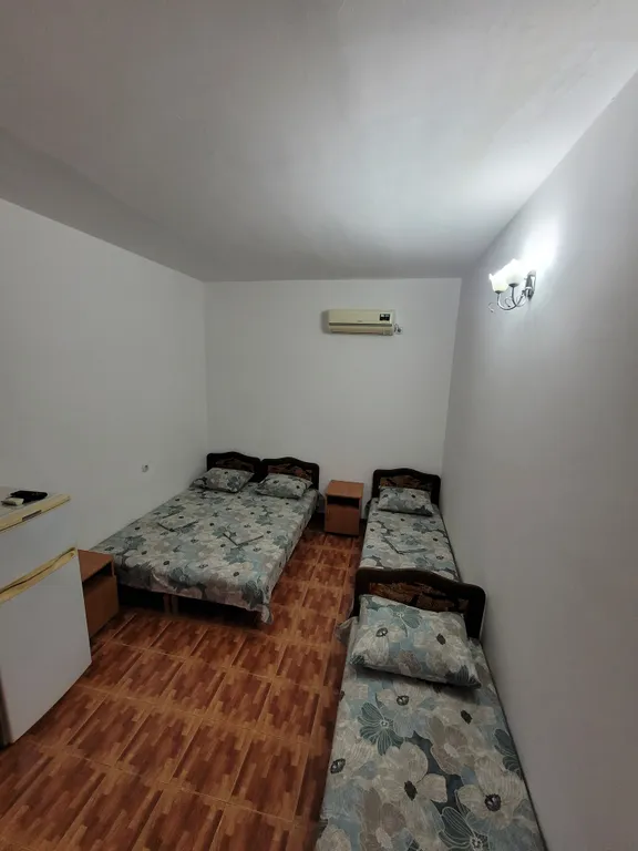 Квартира Четырёхместный эконом в центре — аренда посуточно в Кабардинка