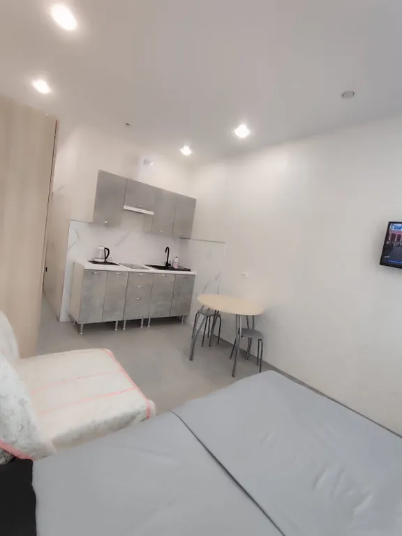 Новая студия в новом доме недалеко от моря