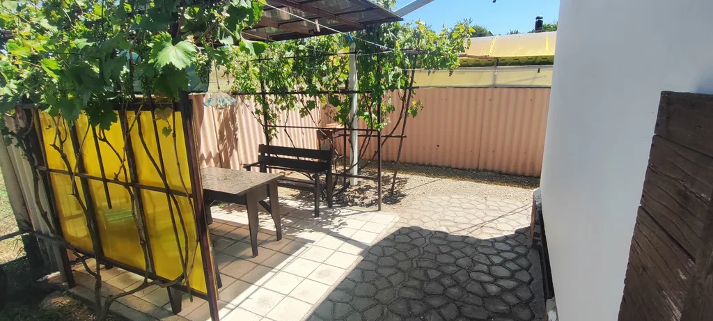 Коттедж Белый с двумя спальнями