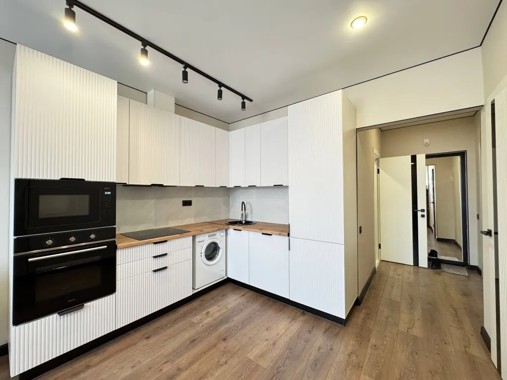 Уютная еродвухкоматная квартира в центре города