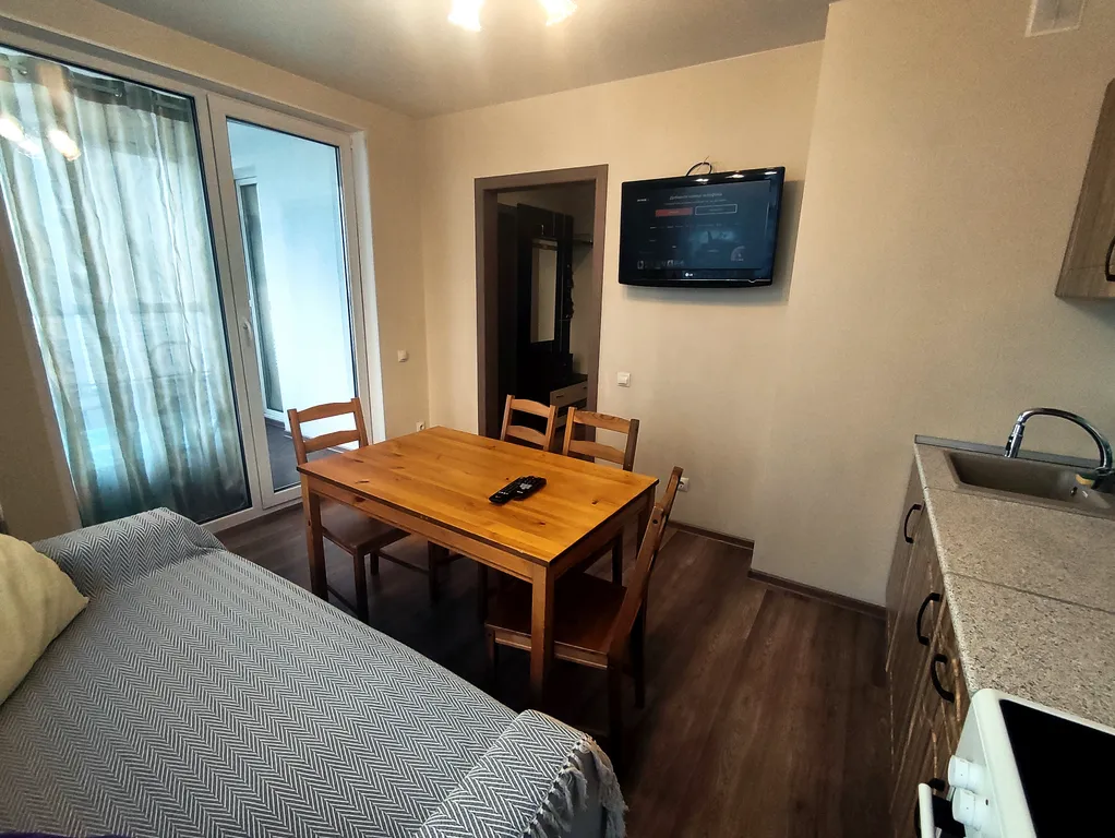 Двухкомнатная квартира Студенческая Сибирь-Арена Областная Больница