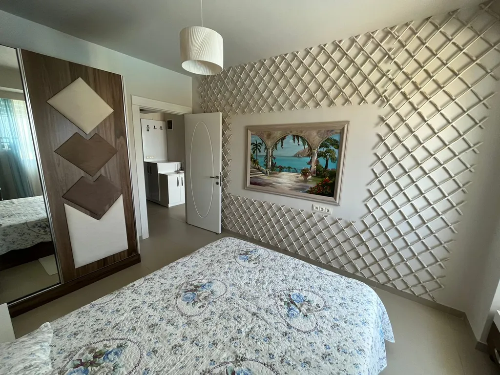 Апартаменты в элитном комплексе Липарис 7