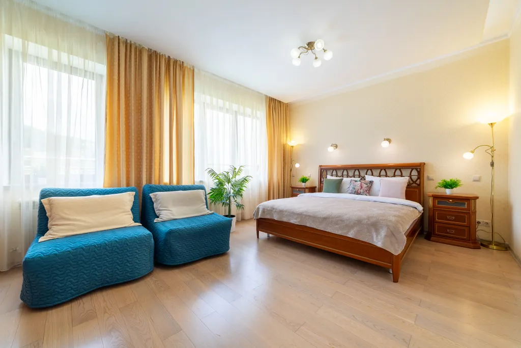 Роскошная идеал квартира с двумя террасами, тремя санузлами и бассейн