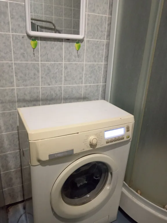 Уютная квартирка рядом с набережной спутника