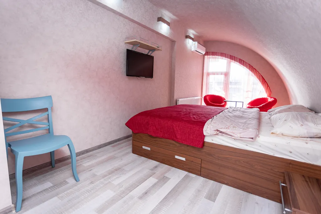 Роскошный двухуровневый апартамент люкс