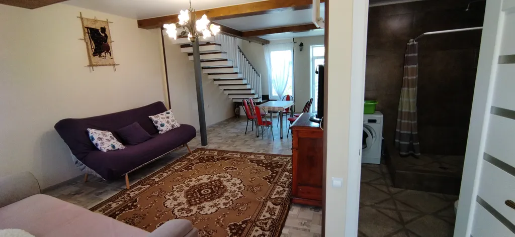 Двухуровневые апартаменты с отдельным входом в Старом городе