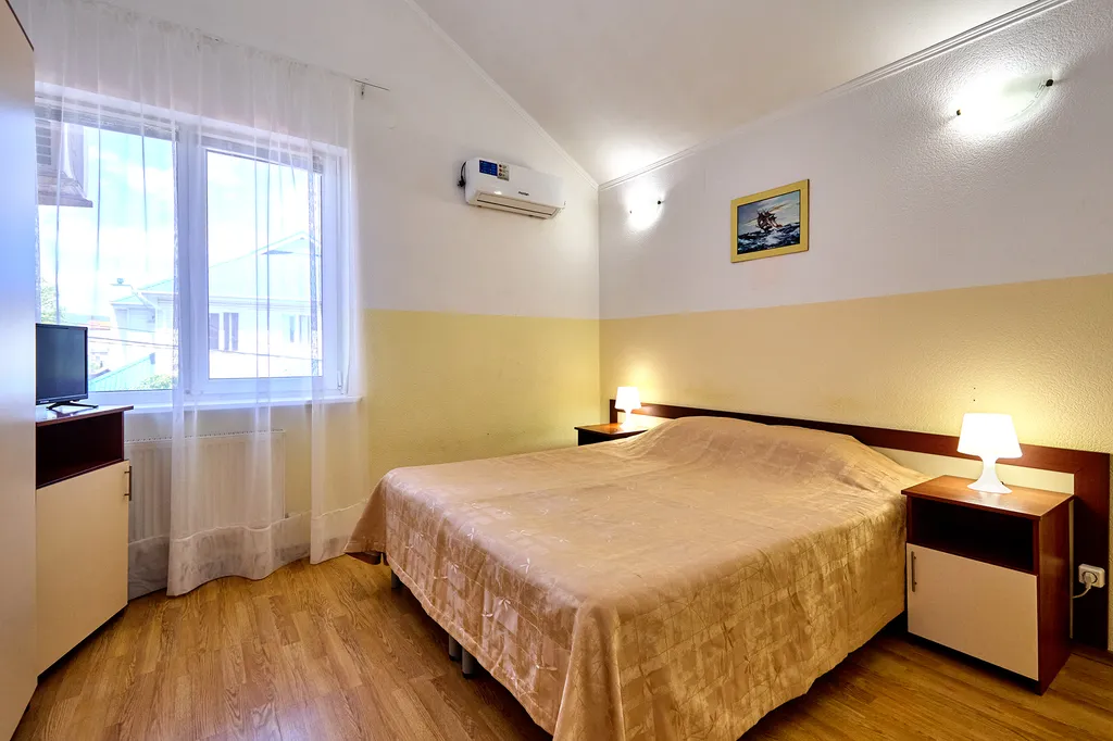 Квартира 2-местный номер эконом-класса у моря — аренда посуточно в Геленджик