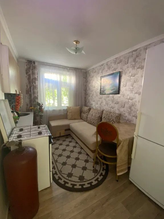 Уютный домик в 7 минутах от моря с зеленым двориком и парковой