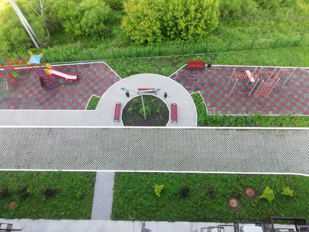 Уютная, новая квартира в центре города