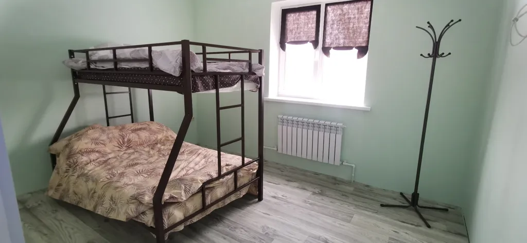 Гостевой дом у озера и леса для компании