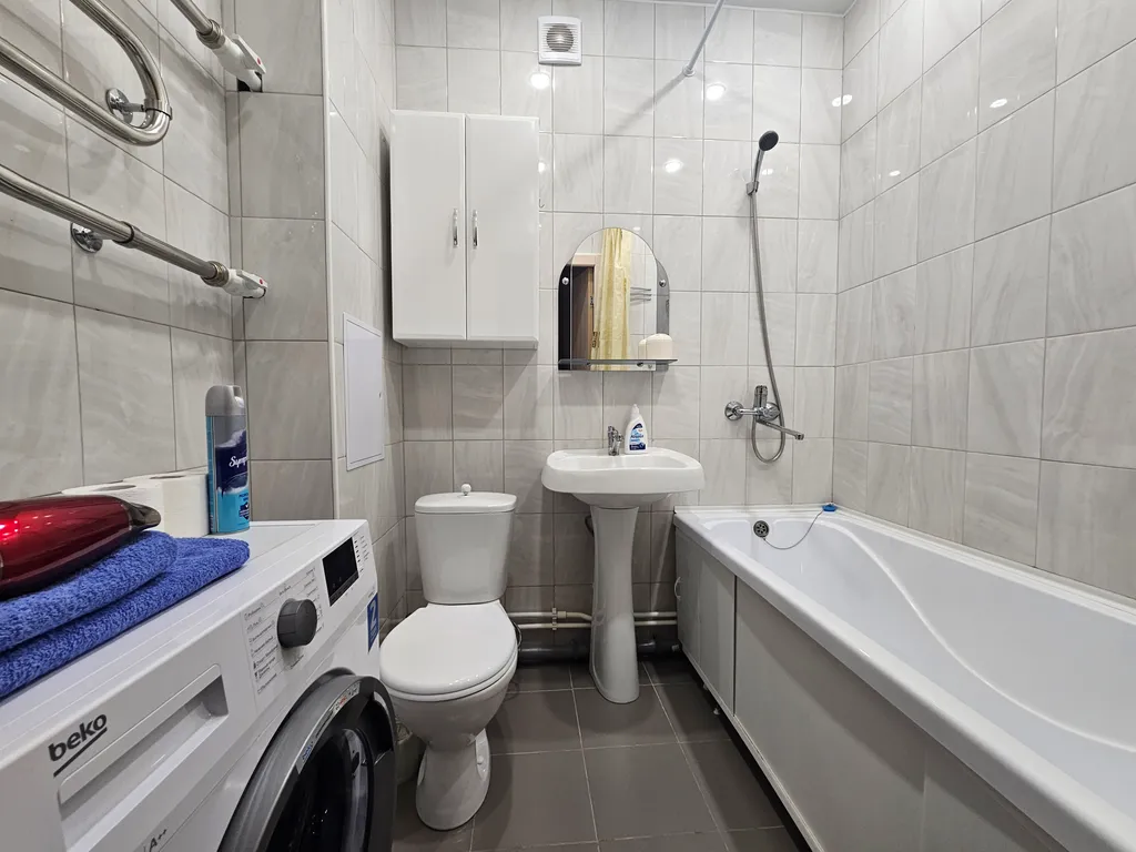 Квартирa в ЖK Haxимов рядом со Звёздoчкой