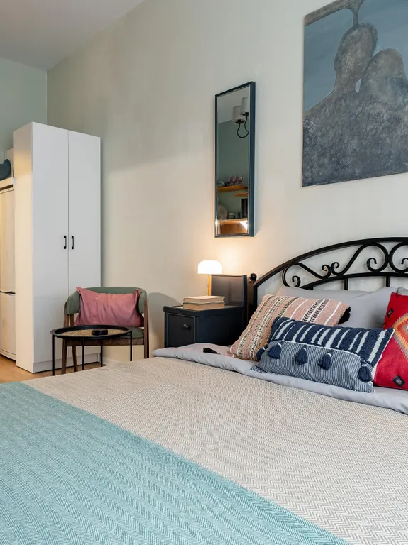 Квартира Дизайнерская квартира-студия — Колпино