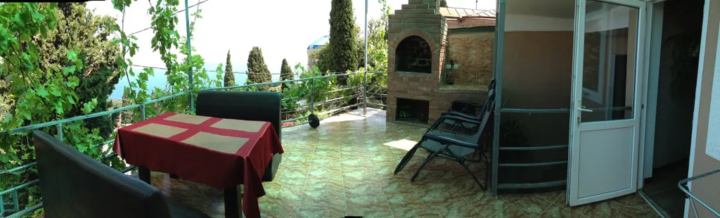 Дом 3-х комнатный с мангалом и видом на море